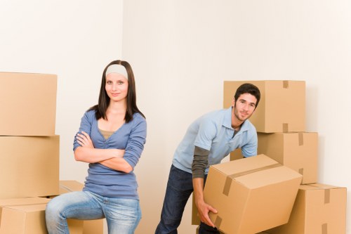 Experienced moving team of Find Man and Van London